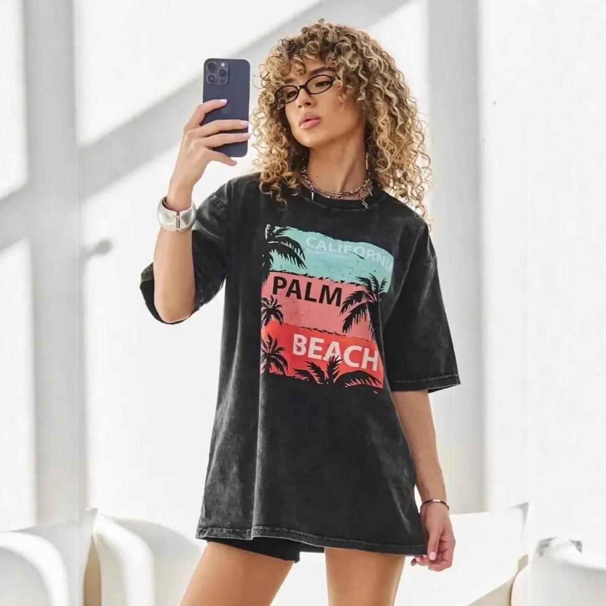 Loose short sleeved T-shirt top