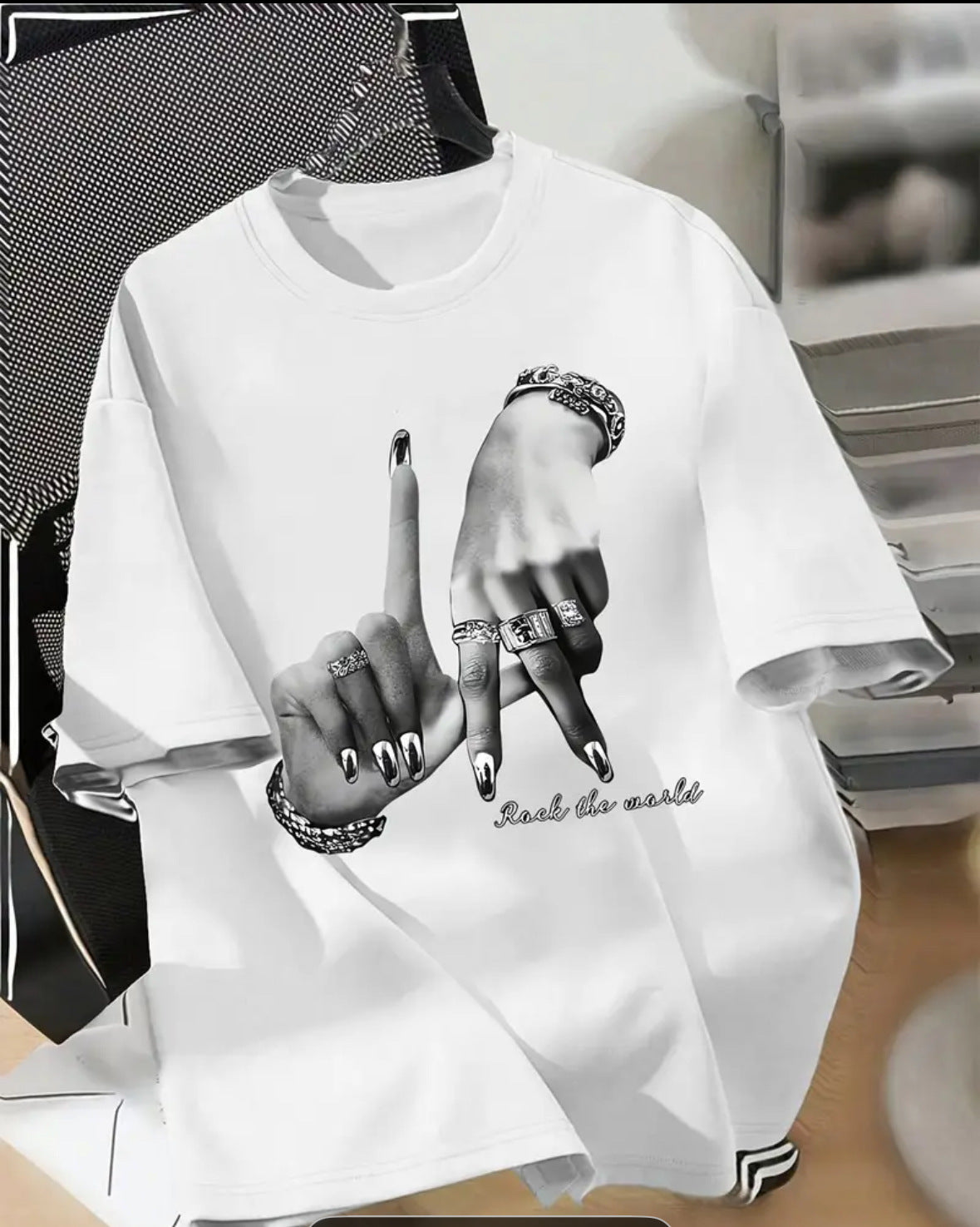 Round neck short sleeved top for women