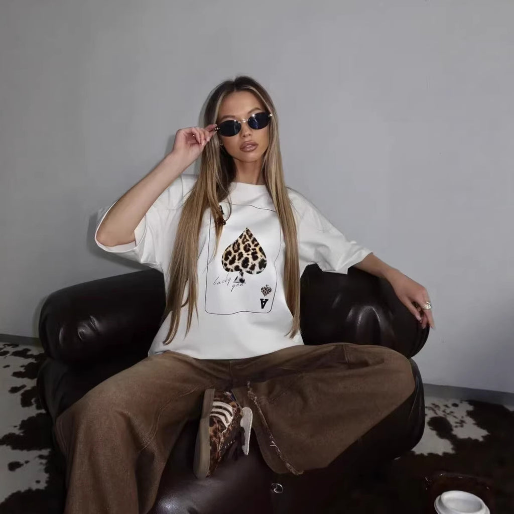 Round neck loose short sleeved t-shirt for women