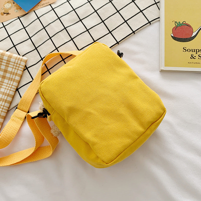 Women's Bag New Canvas Bag Girl Cute Small Bag Korean Version Japanese Ins Style Fresh Student Messenger Bag